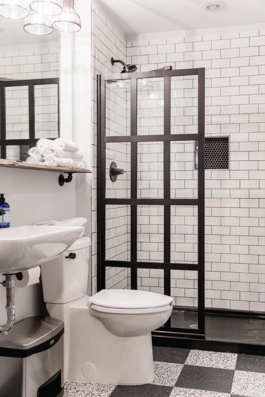 Black Elephant Hostel Portland Eksteriør bilde